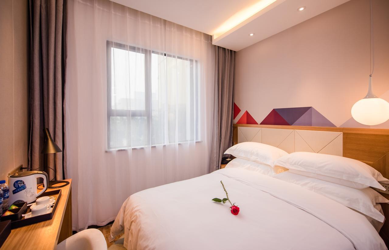 Borrman Hotel Guangzhou Tianhe Sports Center エクステリア 写真