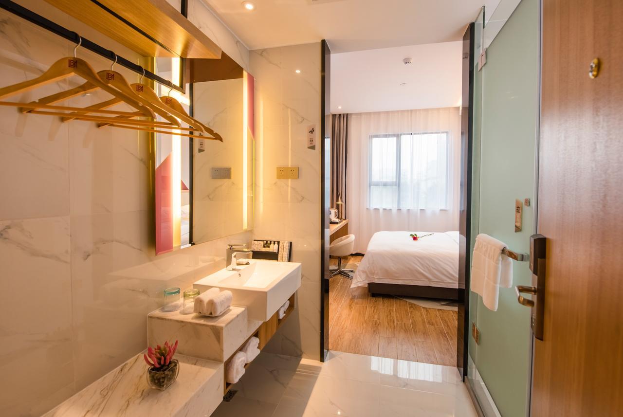 Borrman Hotel Guangzhou Tianhe Sports Center エクステリア 写真