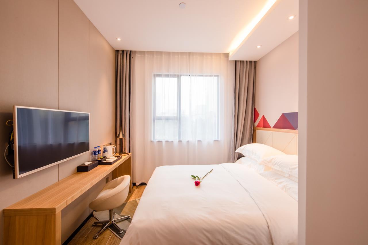 Borrman Hotel Guangzhou Tianhe Sports Center エクステリア 写真