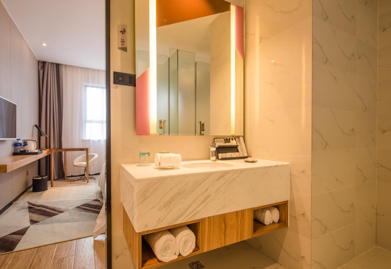 Borrman Hotel Guangzhou Tianhe Sports Center エクステリア 写真